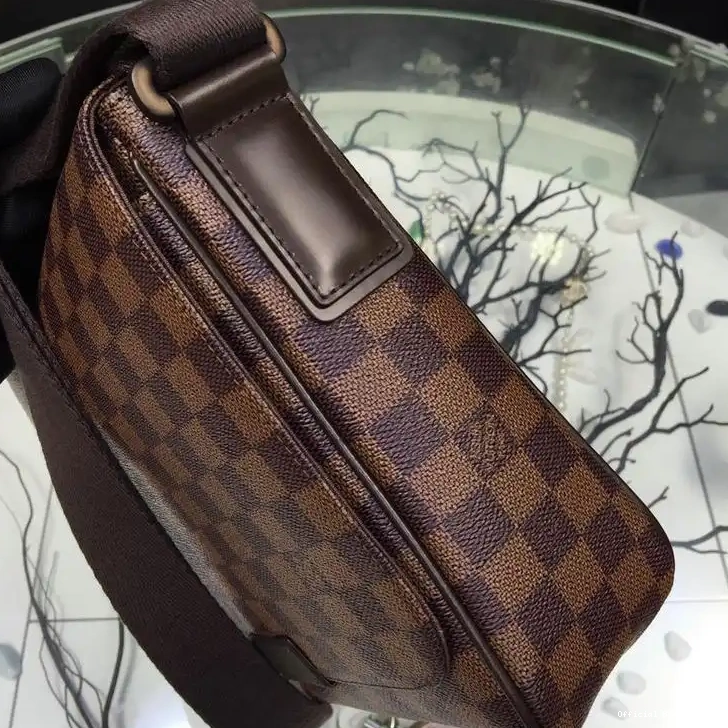 Official Brother Sam 19T1L0050 Bags LV 0709